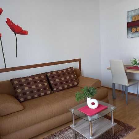Apartmani Braut Kornić Eksteriør bilde