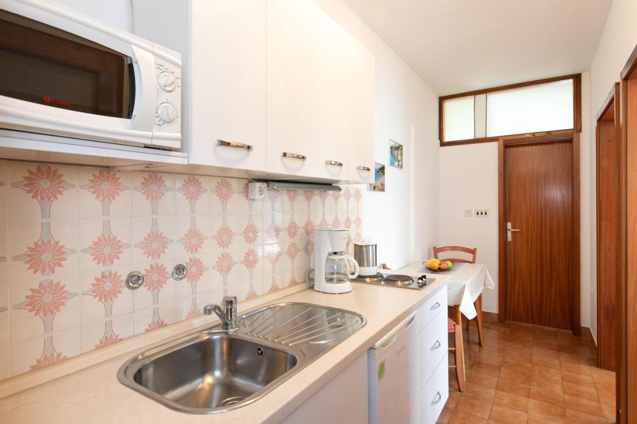 Apartmani Braut Kornić Eksteriør bilde